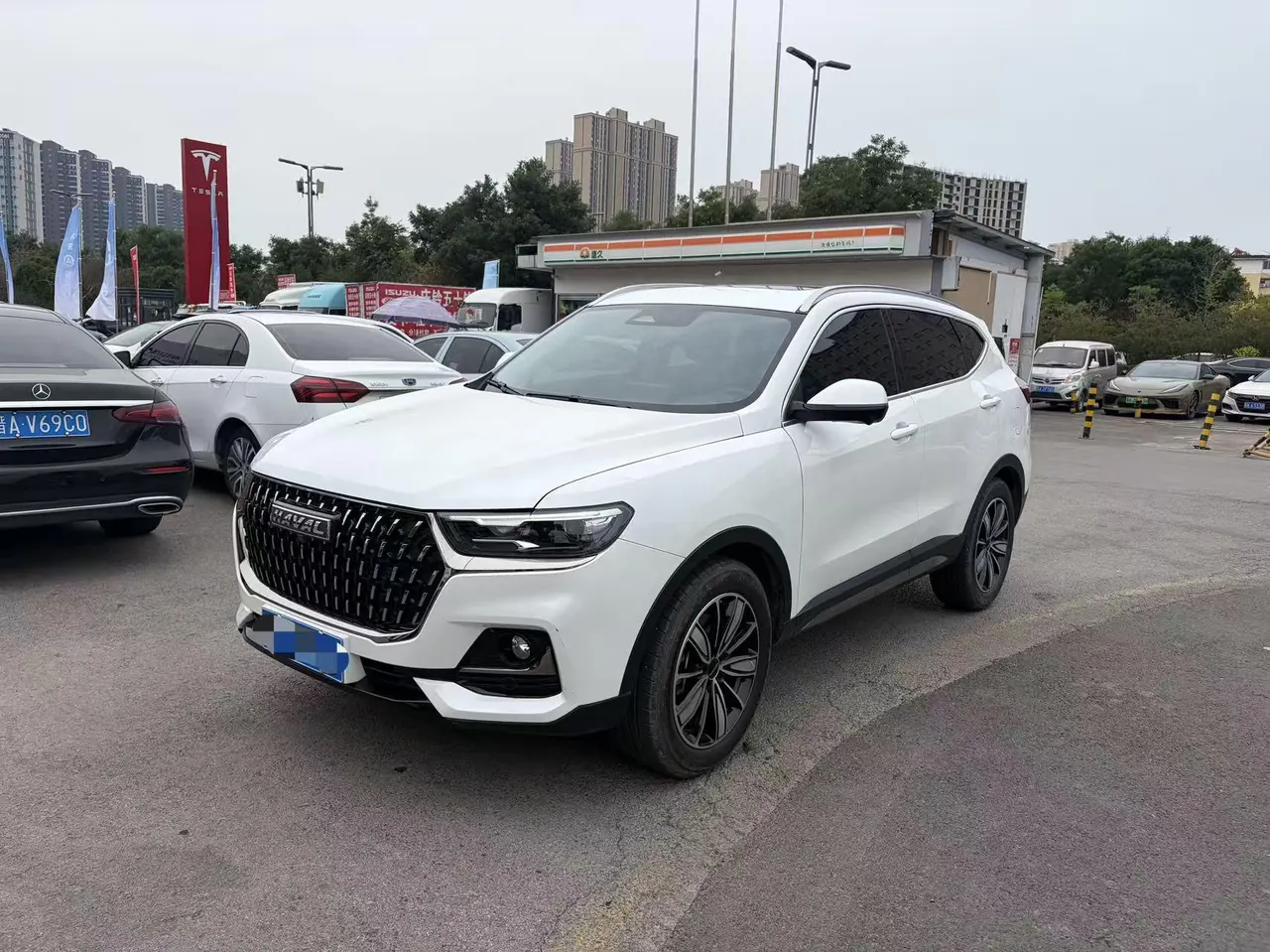 Open image lightbox: Haval 2023 H6 1.5T National Tide Champion Edition Automatic Gear