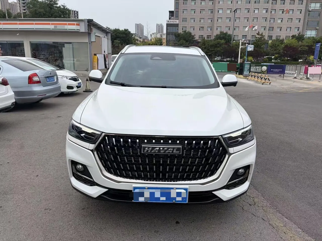 Haval 2023 H6 1.5T National Tide Champion Edition Automatic Gear 2