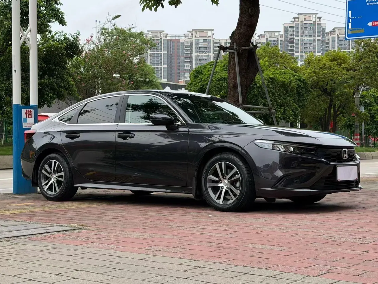 Honda 2023 model grid 1.5T stepless 240TURBO technology edition automatic gear 3