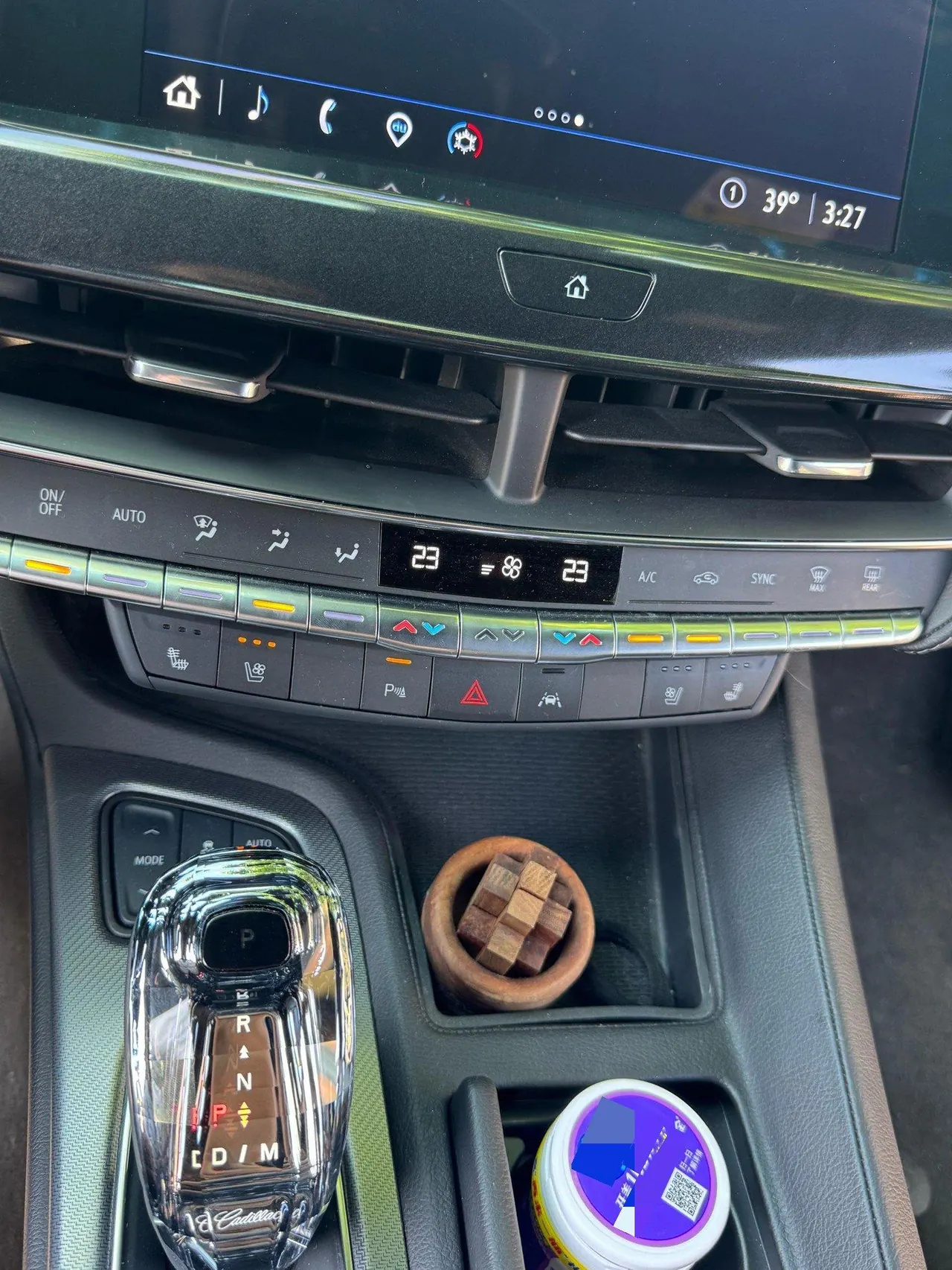 Cadillac 2023 CT5 2.0T 28T Luxury (Standard Edition) Automatic Gear 3