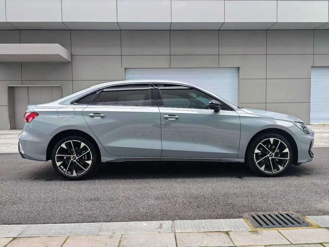Audi 2025 A3L Limousine 1.5TFSI 35TFSI Flying Premium Automatic 3