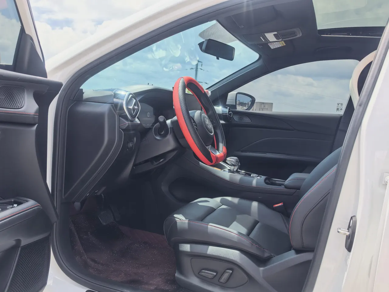 MG 2025 MG5 1.5TGI 300TGI Global Flagship Automatic Gear 3