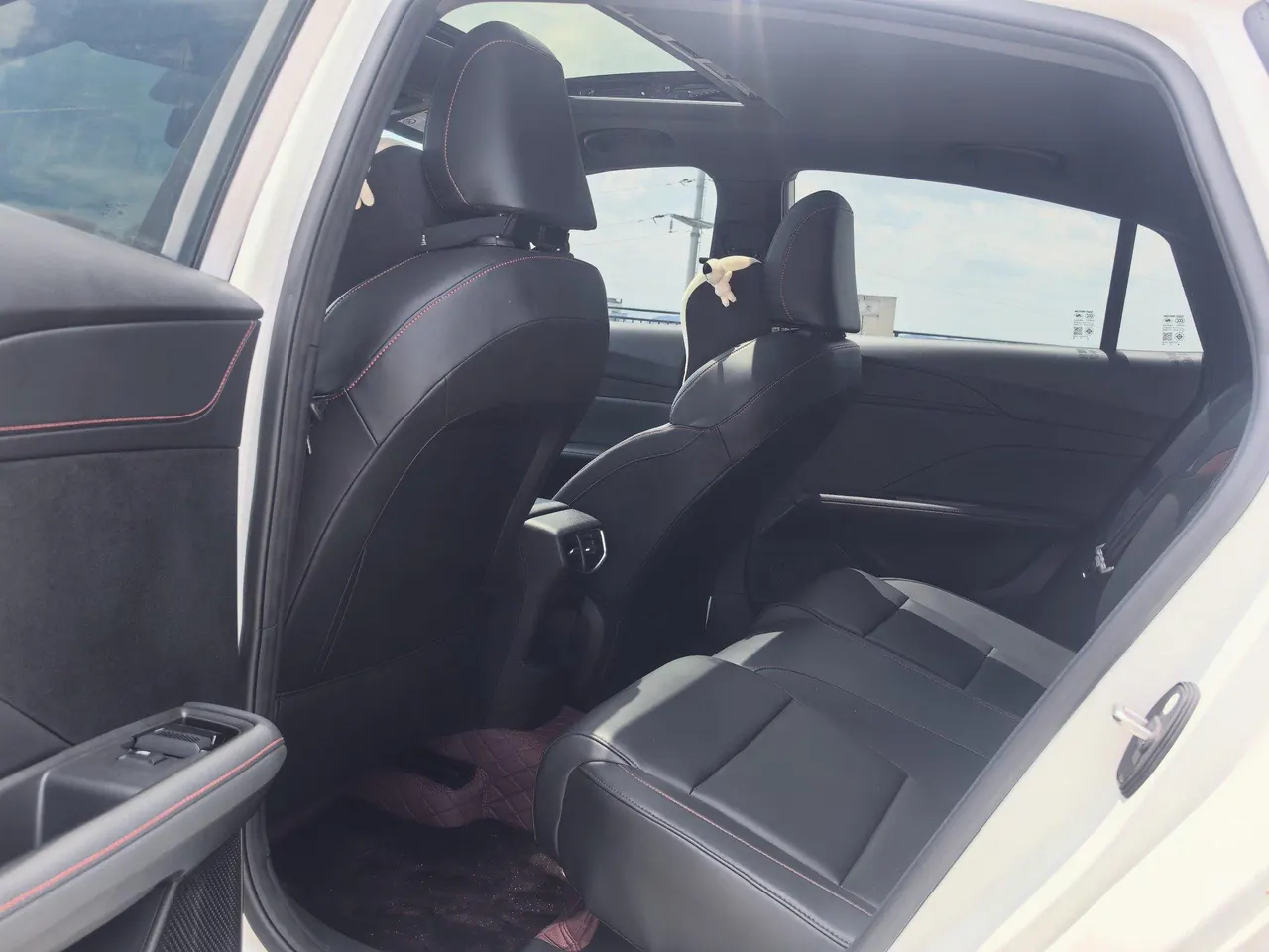MG 2025 MG5 1.5TGI 300TGI Global Flagship Automatic Gear 4