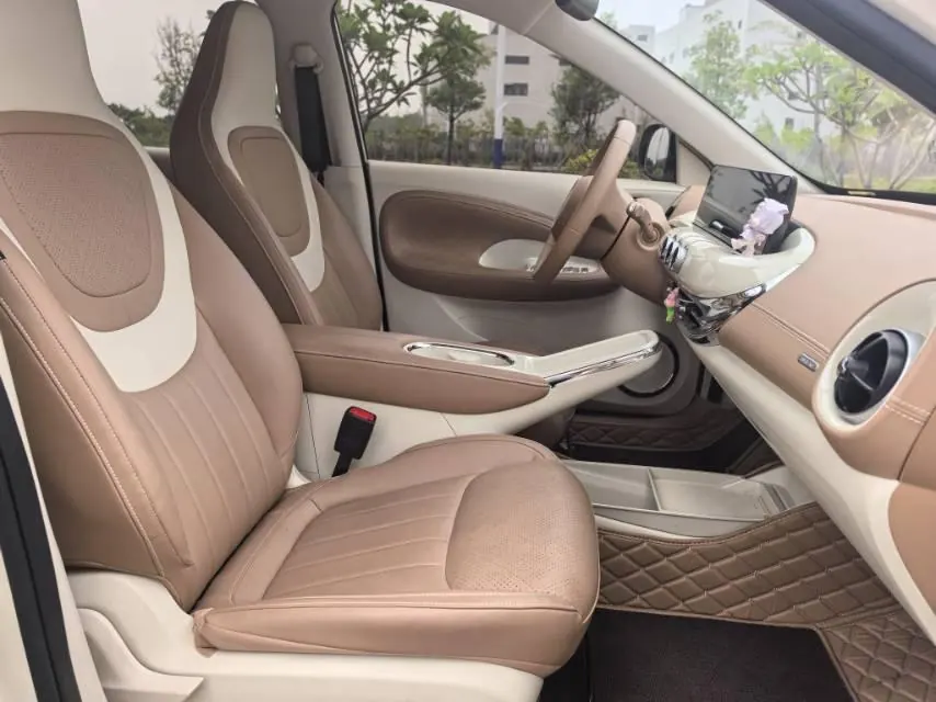 WuLing 2025 Plantronics 333km LingBox Connected Automatic Gear 7