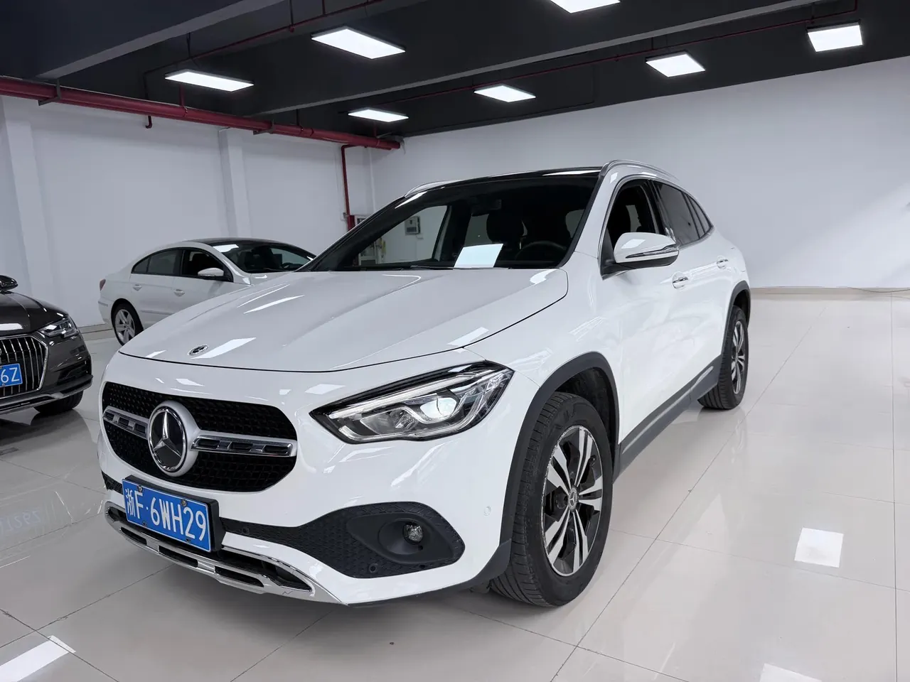 Mercedes Benz 2020 GLA 200 1.3T automatic gear - View 1