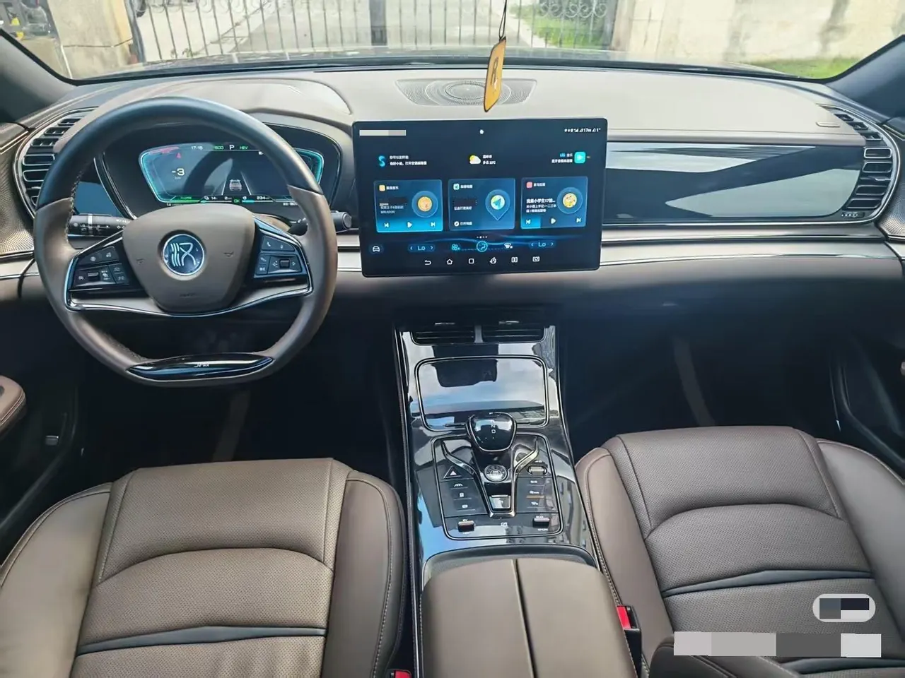 BYD 2020 Han DM 2.0T four-wheel drive performance version luxury automatic gear 6