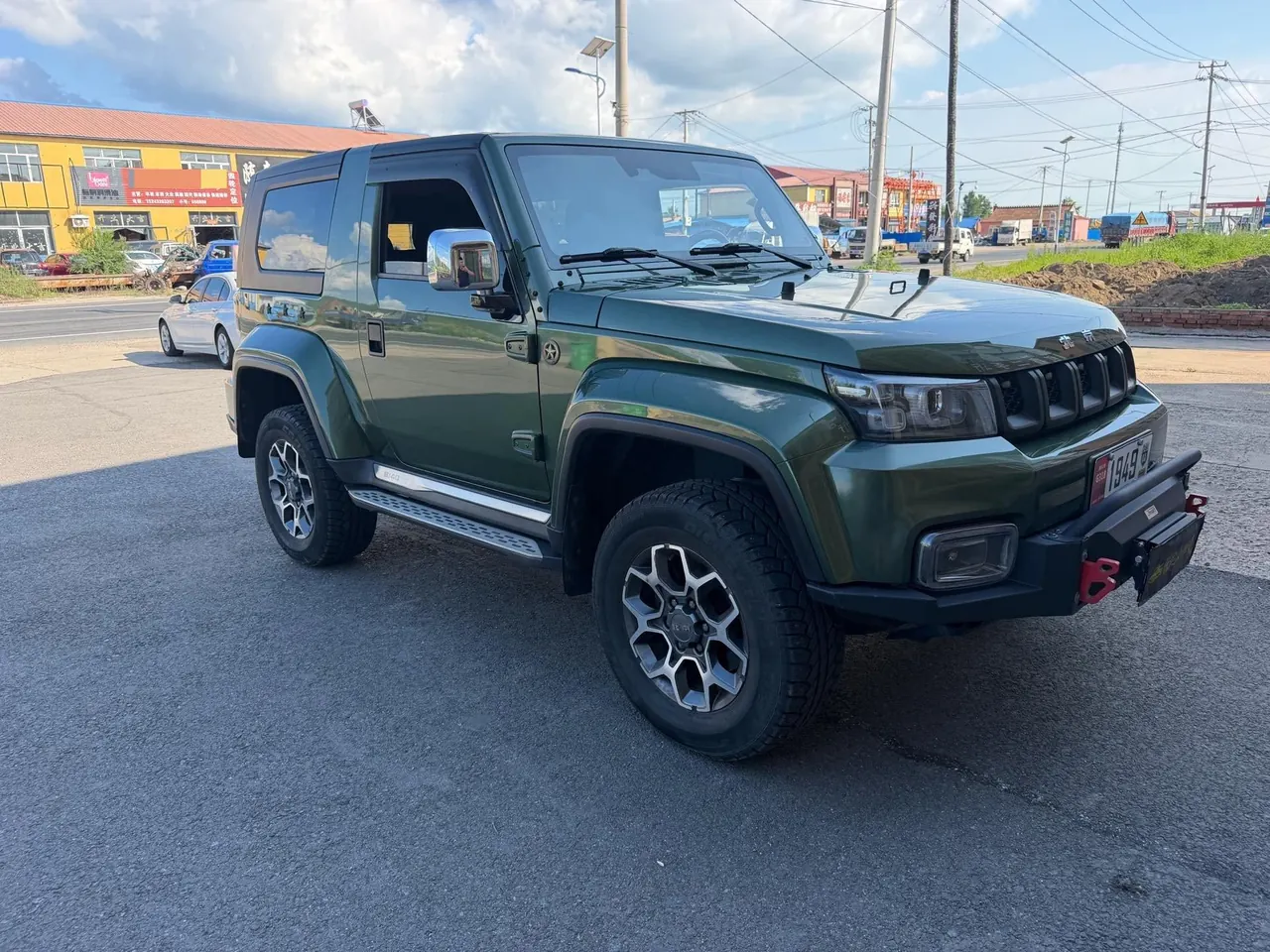 Beijing 2020 BJ40 2.0T 4-wheel drive tribute version chivalrous automatic gear 3