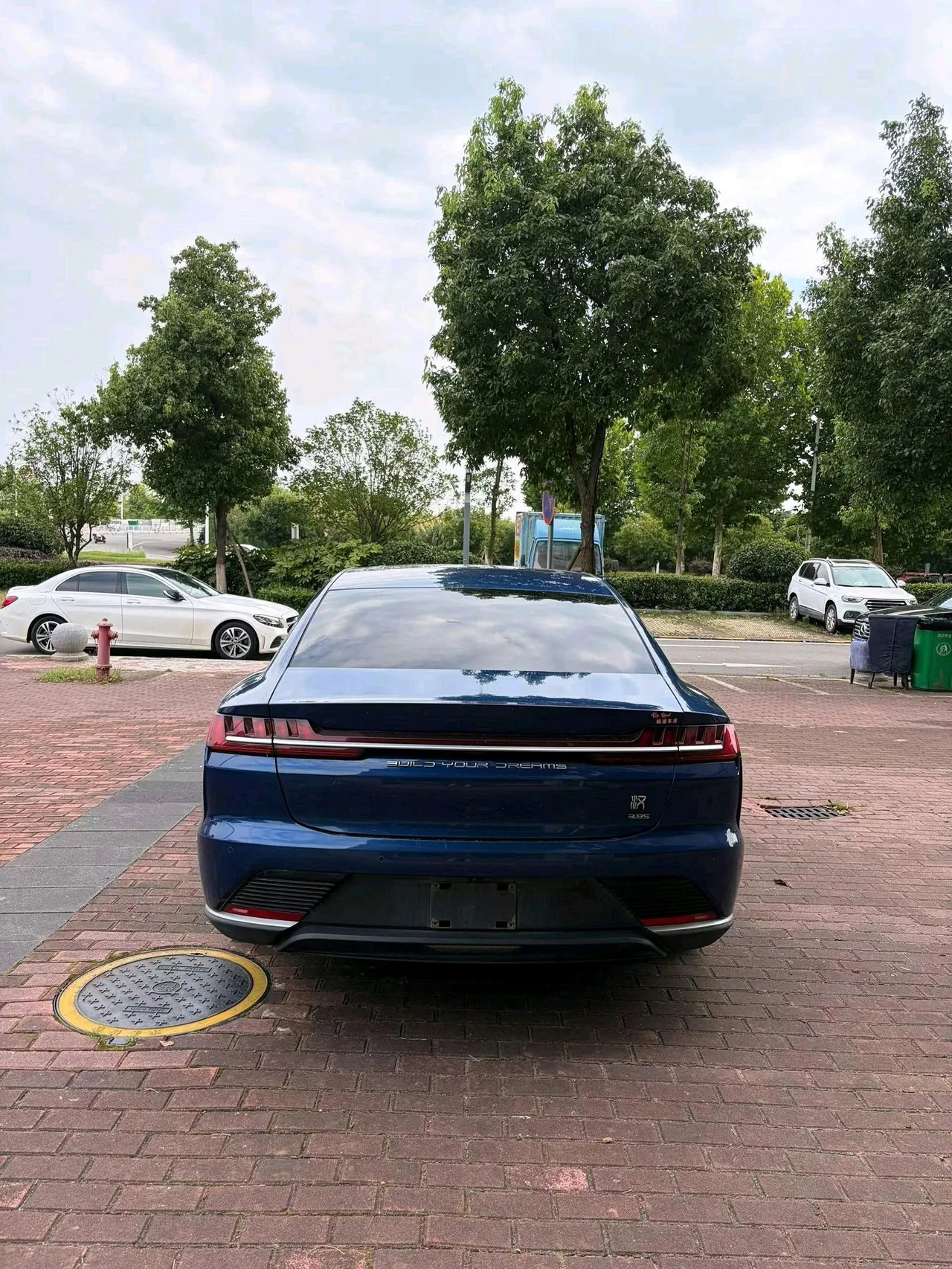BYD 2020 Han four-wheel drive high-performance flagship automatic gear 7