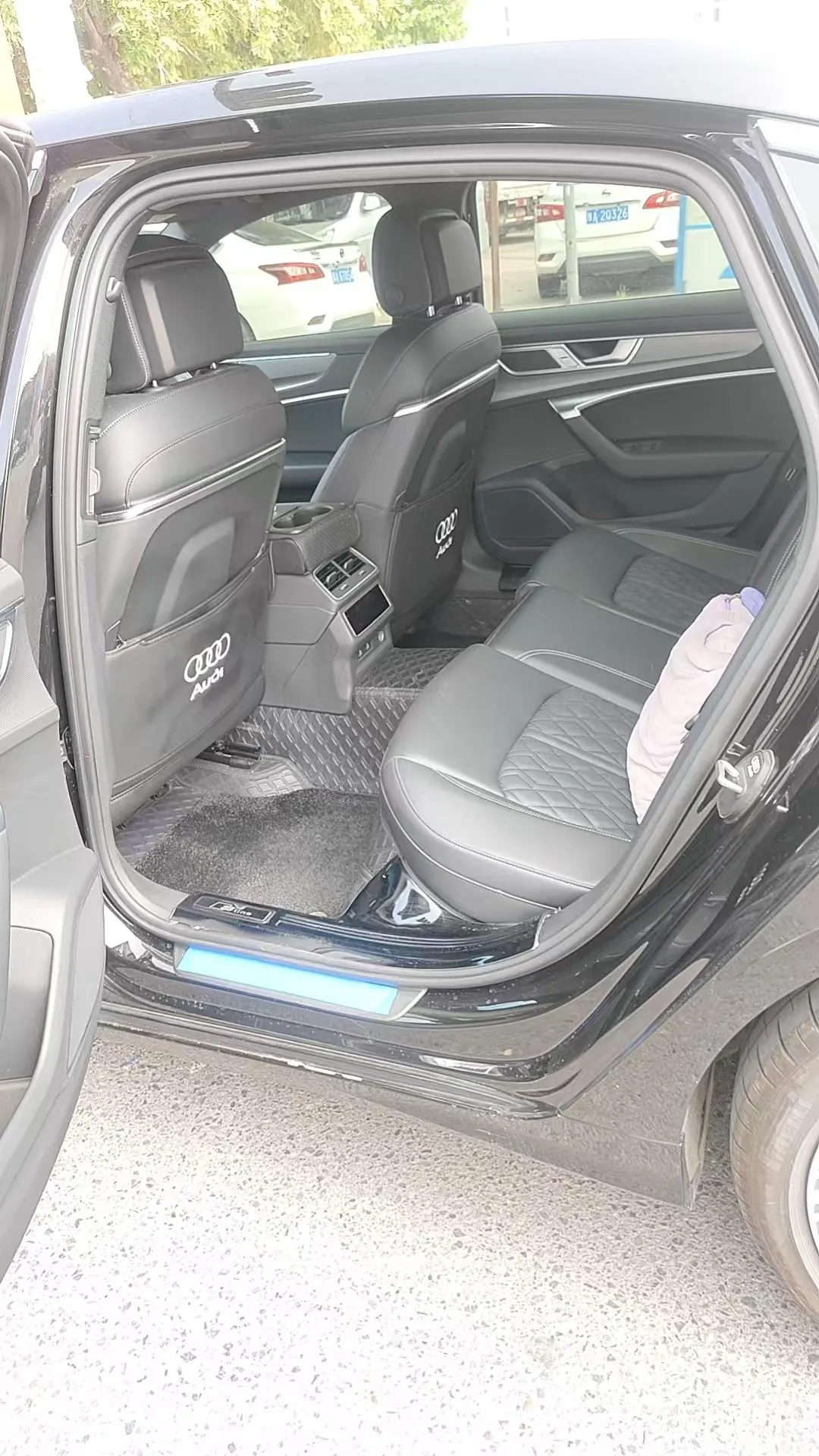 Audi 2025 A6L 2.0TFSI 45TFSI Selected Dynamic Automatic 5