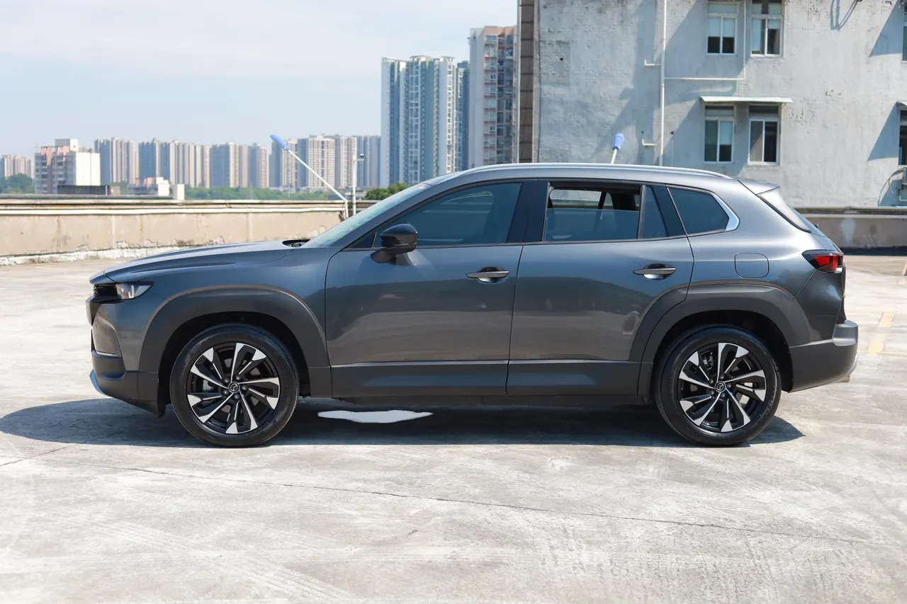 Mazda 2023 CX-50 line also 2.5 intelligent version of automatic gear 7