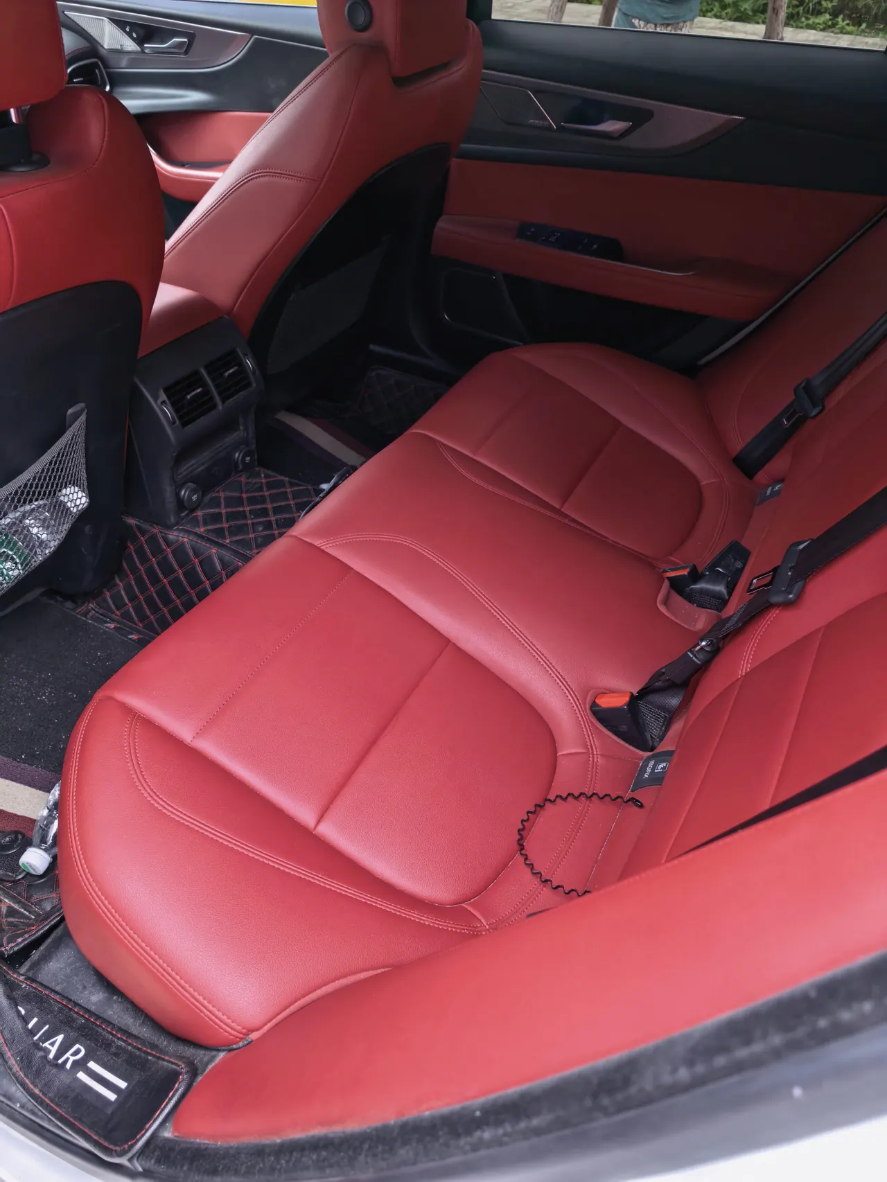 Jaguar 2020 XEL 2.0T 200PS R-DYNAMIC S Enterprising Sports Edition Automatic Gear 4
