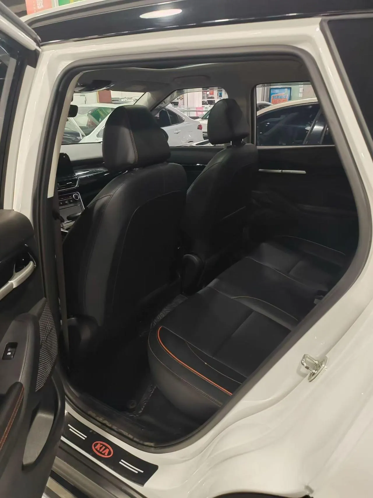 Kia 2023 Setus 1.5 Stepless Premium Edition Automatic Transmission 4