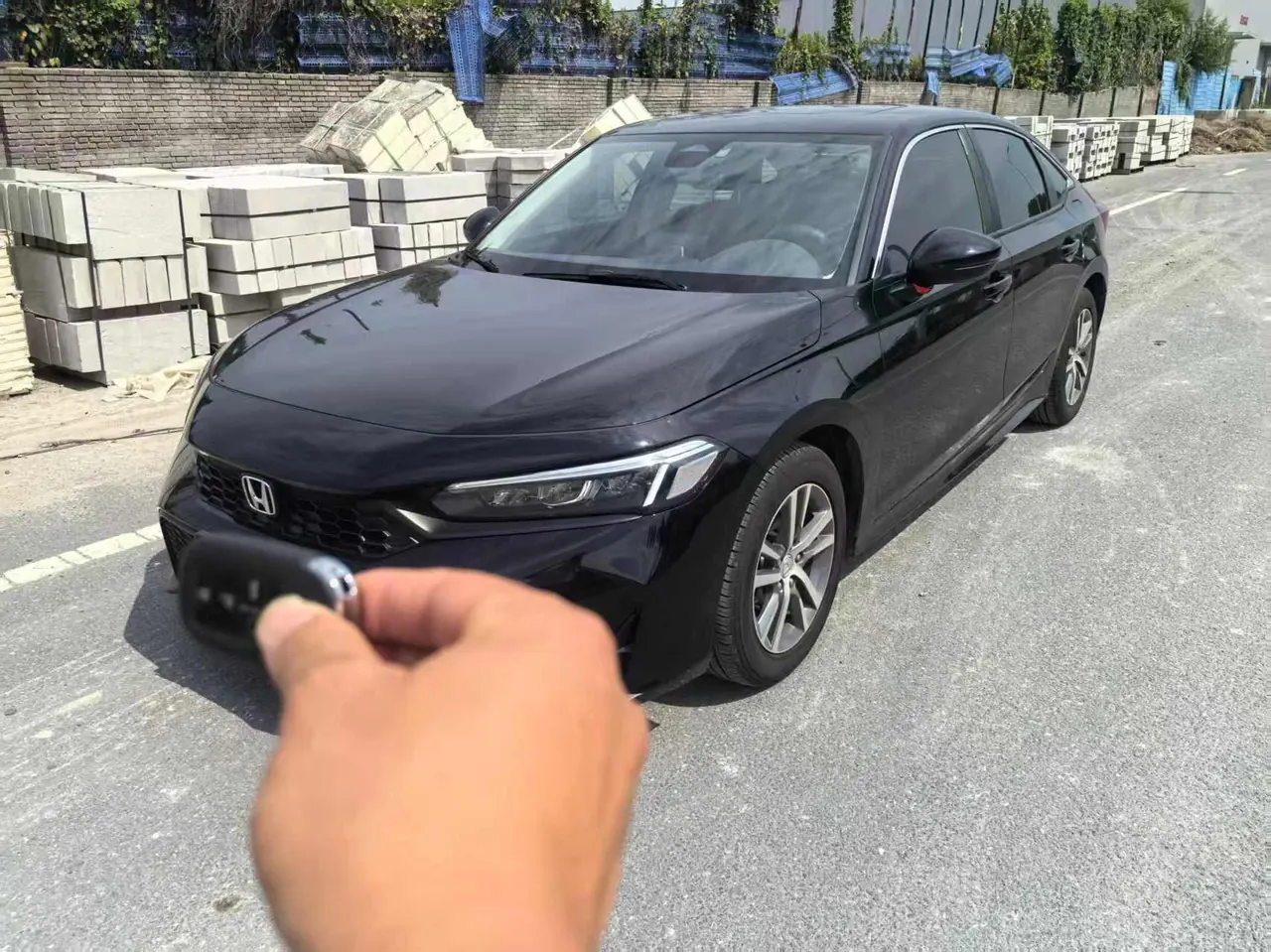 Открыть галерею: Honda 2025 Civic 1.5T Stepless 240TURBO Zhiqu Pro Automatic Gear