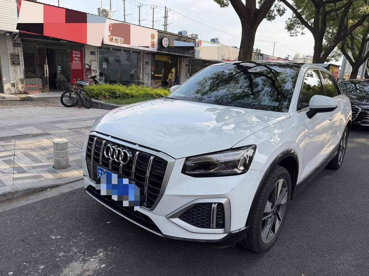 Открыть галерею: Audi 2023 Q2L 1.5TFSI 35TFSI Fashion Elegant Automatic