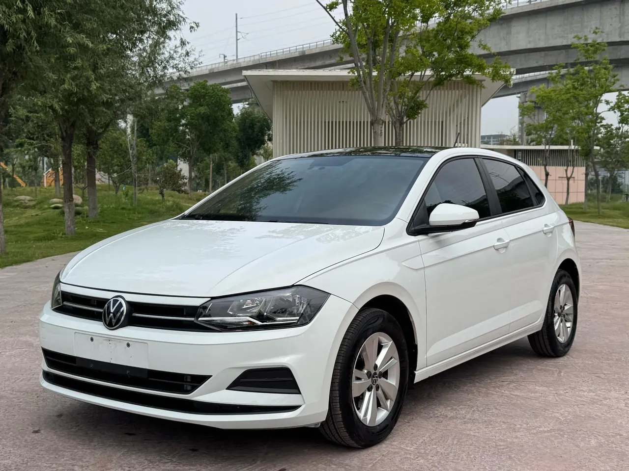 Открыть галерею: Volkswagen 2023 POLO Plus 1.5 Indulge Le Huo Edition (Modified) Automatic Gear