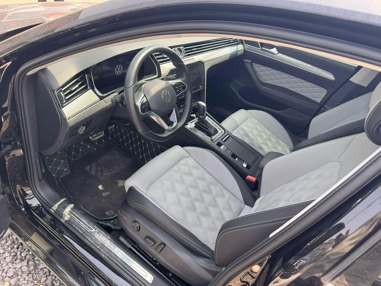 Volkswagen 2026 Magotan 2.0TSI 380TSI 30 million selected luxury automatic gear 4
