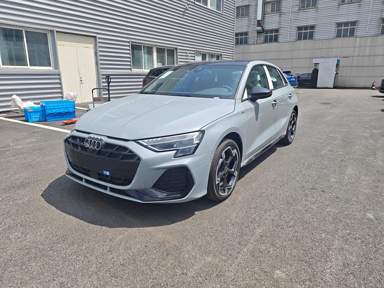 Открыть галерею: Audi 2025 A3 Sportback 1.5TFSI 35TFSI Flying Premium Luxury Choice Bag (Modified) Automatic Gear
