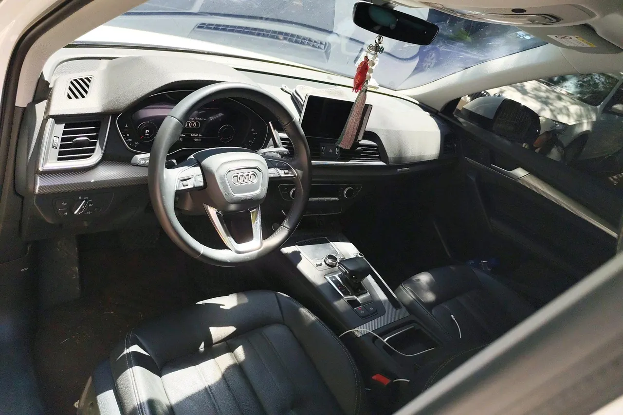 Audi 2020 Q5L 2.0TFSI 40TFSI Rongxiang Fashion Automatic 6