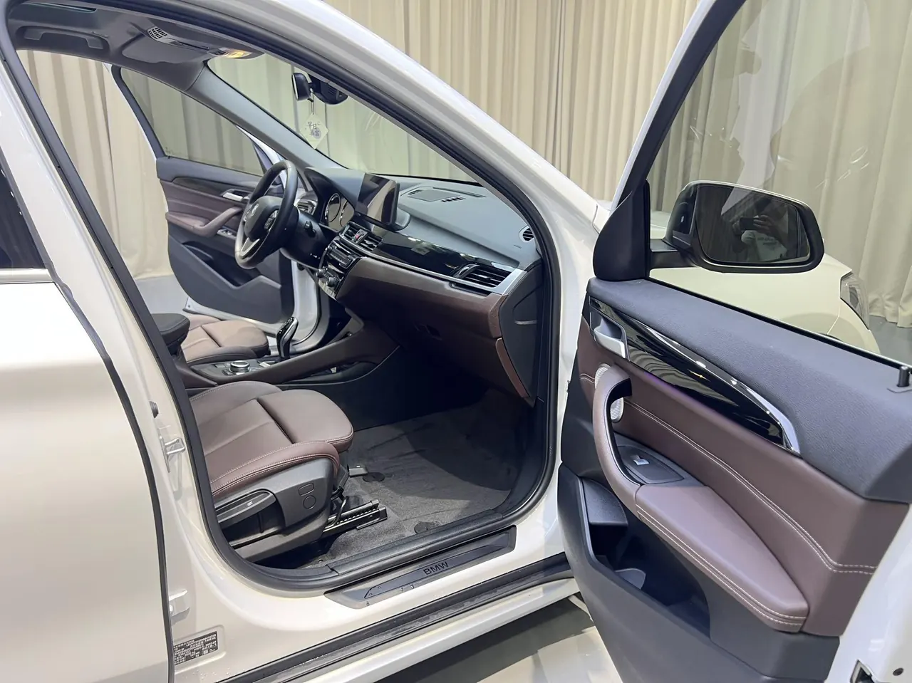 BMW 2022 X1 sDrive20Li 1.5T fashion automatic gear 8