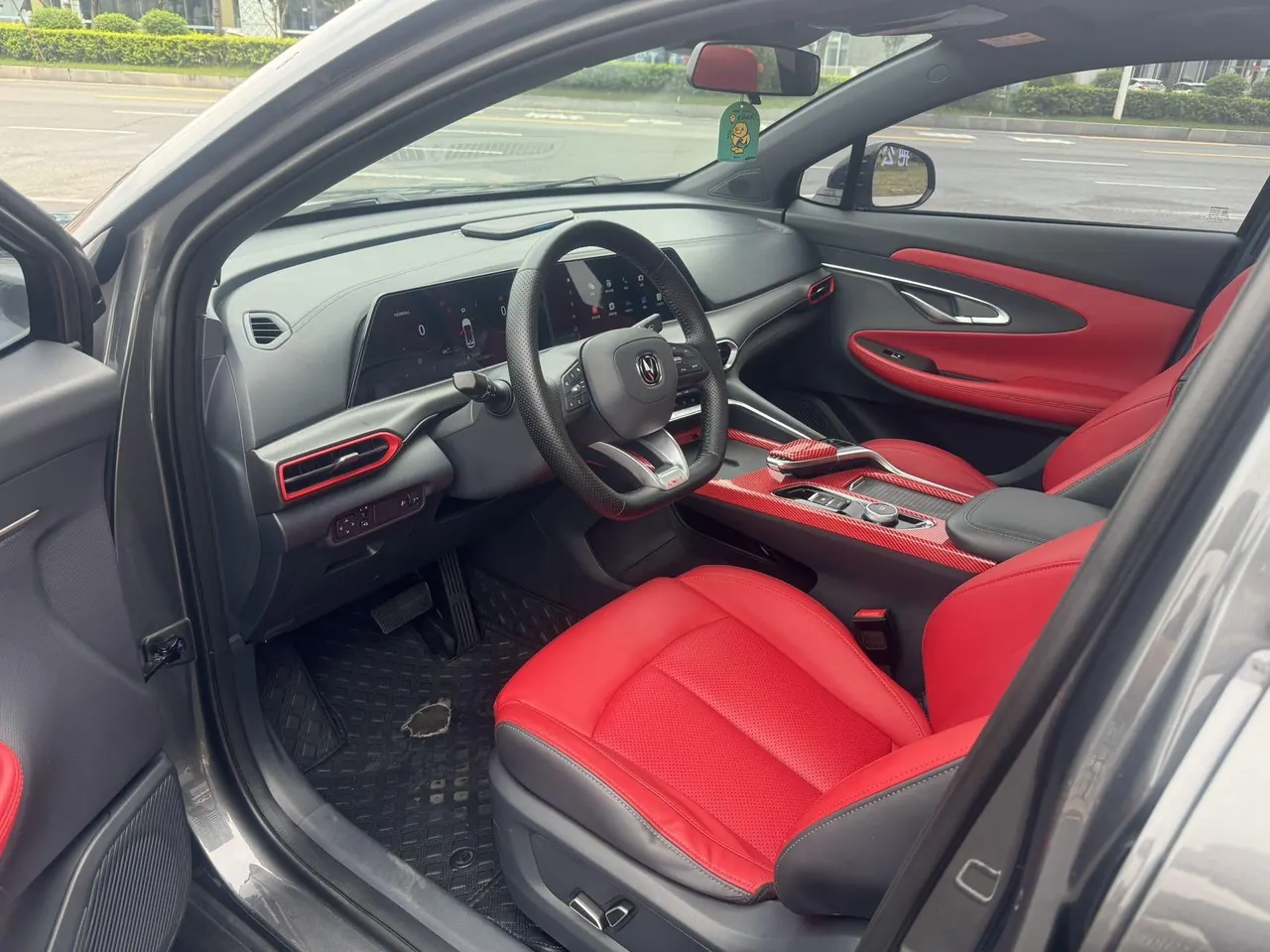 ChangAn 2020 UNI-T 1.5T honorable automatic gear 4