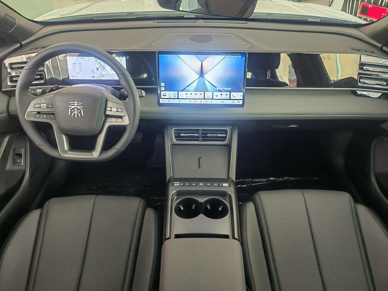 BYD 2026 Qin L DM-i 1.5 stepless 128KM leading automatic gear 6