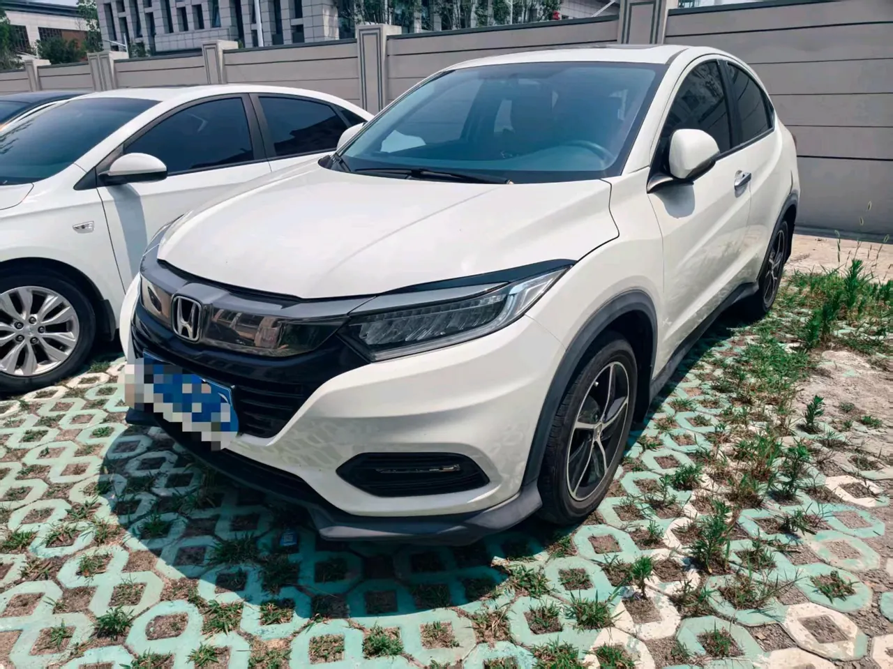 Open image lightbox: Honda 2020 Binzhi 1.5T Stepless 220TURBO Deluxe Automatic Gear