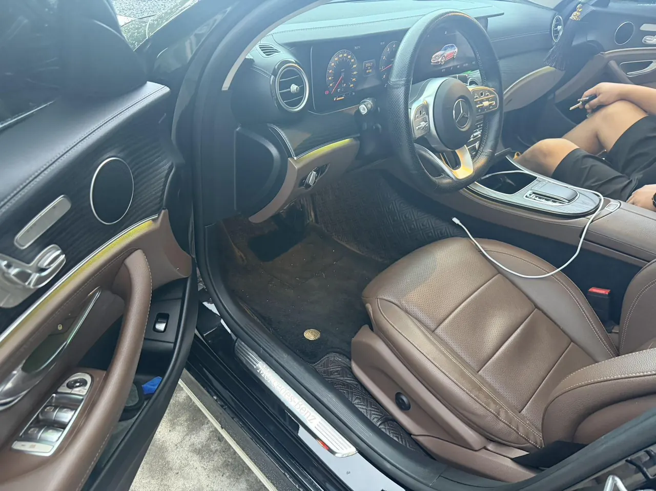 Mercedes Benz E-Class 2020 E 300 L 2.0T Sports Fashion Automatic Gear 2