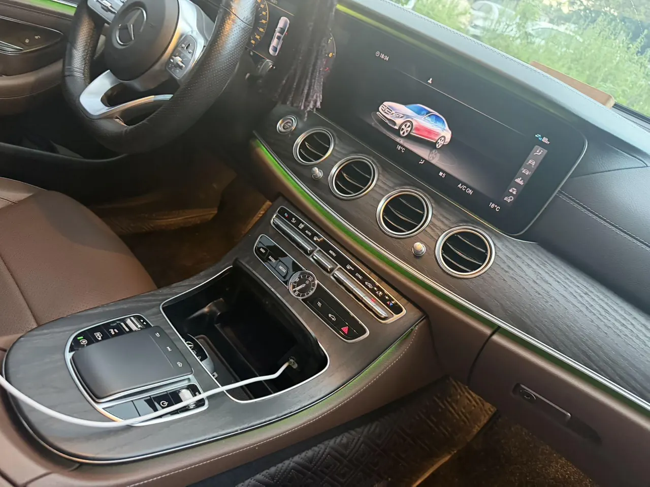 Mercedes Benz E-Class 2020 E 300 L 2.0T Sports Fashion Automatic Gear 5