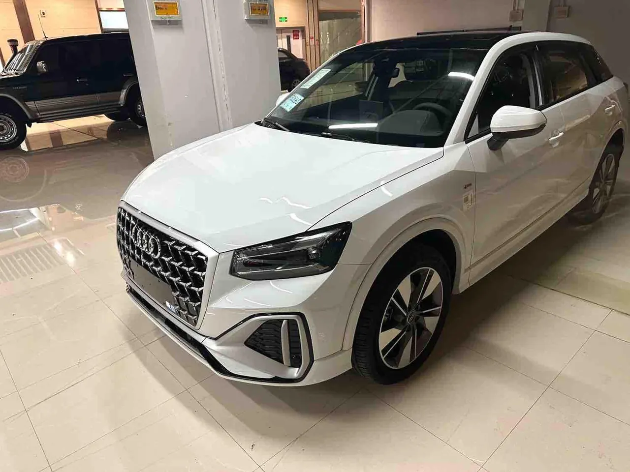 Audi 2025 Q2L 1.5TFSI 35TFSI Fashion Dynamic Automatic - View 1