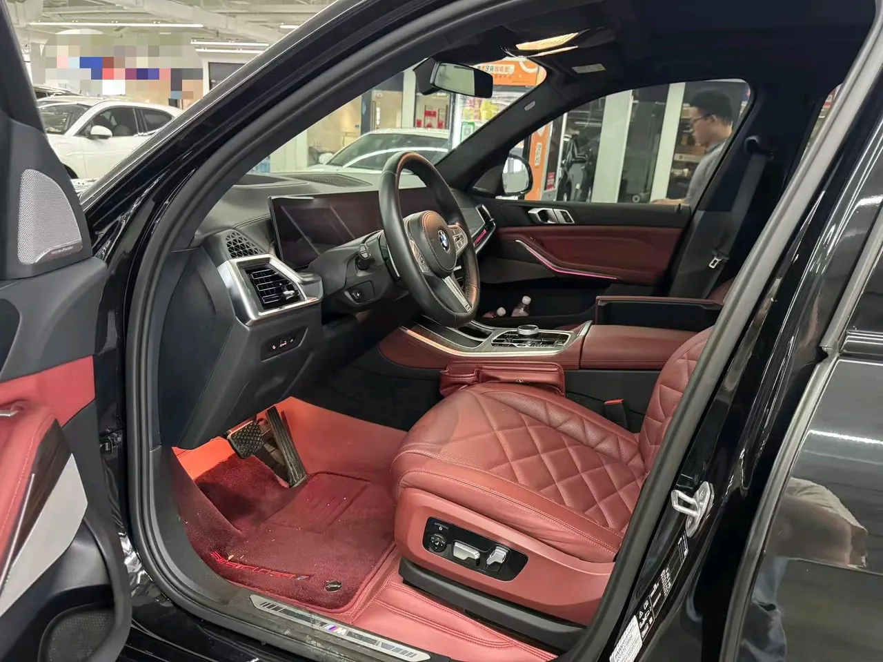 BMW 2023 X5 xDrive40Li 48V 3.0T M sports obsidian night suit automatic gear 4