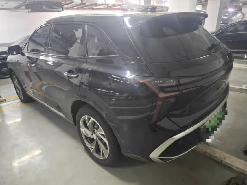 HongQi 2025 HS3 PHEV 1.5T 117km Strong Edition Automatic Gear 8