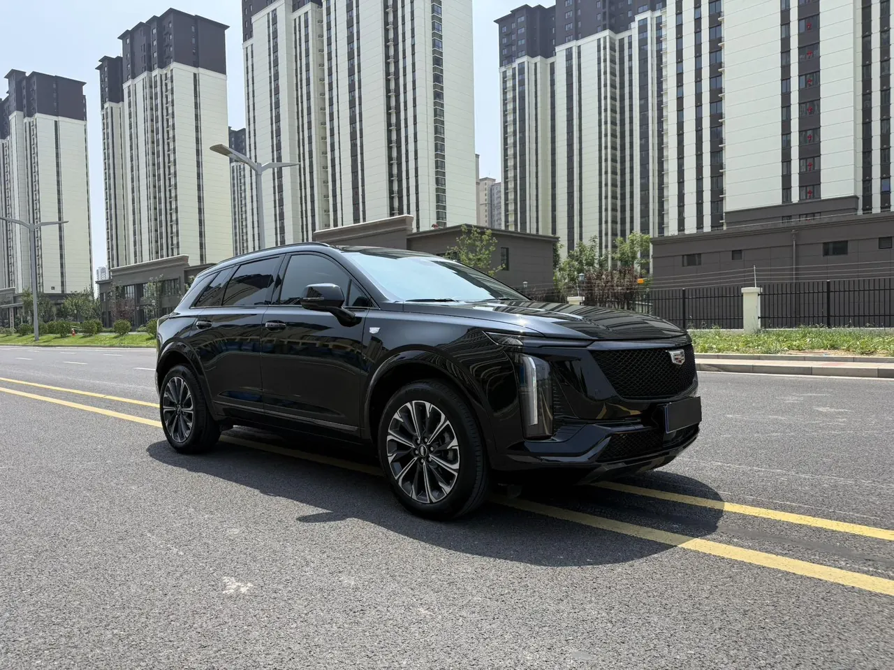 Cadillac 2025 XT5 48V 2.0T Luxury Automatic Gear 2