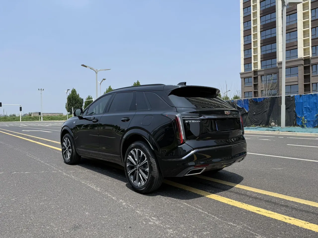 Cadillac 2025 XT5 48V 2.0T Luxury Automatic Gear 9