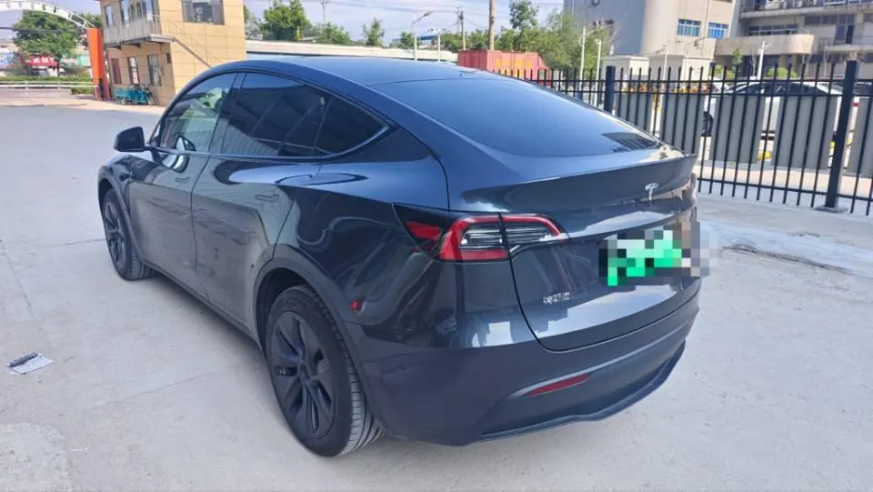 Tesla 2024 Model Y long endurance all-wheel drive version automatic transmission 6