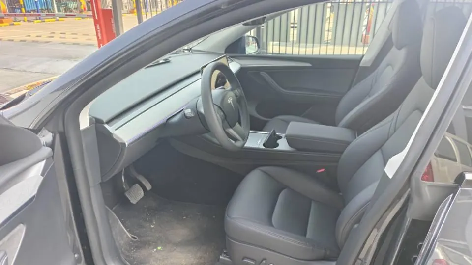 Tesla 2024 Model Y long endurance all-wheel drive version automatic transmission 7