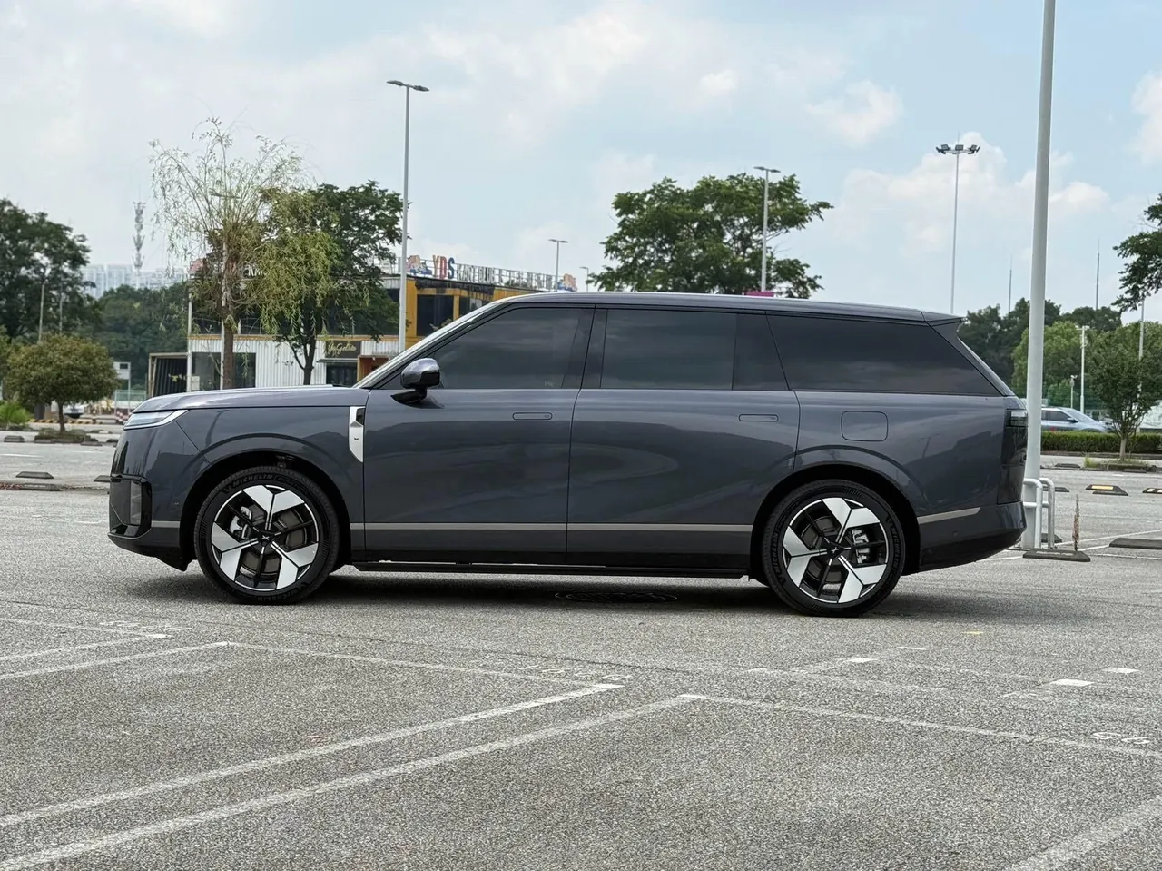 Xpeng 2026 GX 1585 Four-Wheel-Drive Ultra Flagship Model Automatic Transmission 4