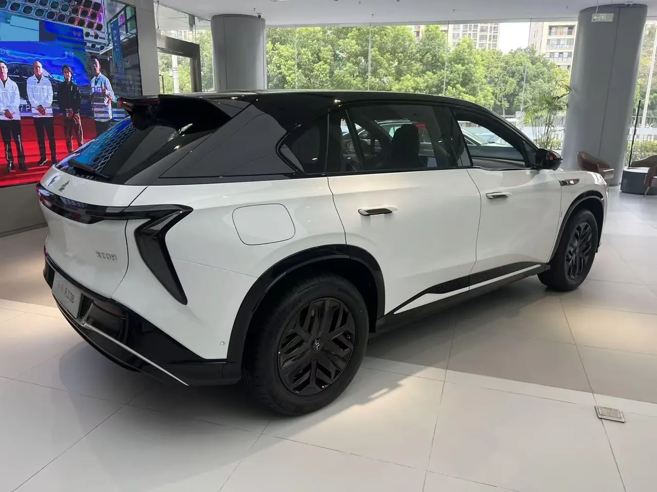 HongQi 2025 Tiangong 08 Pioneer Edition 605 Pro Rear Drive Edition Automatic Gear 3