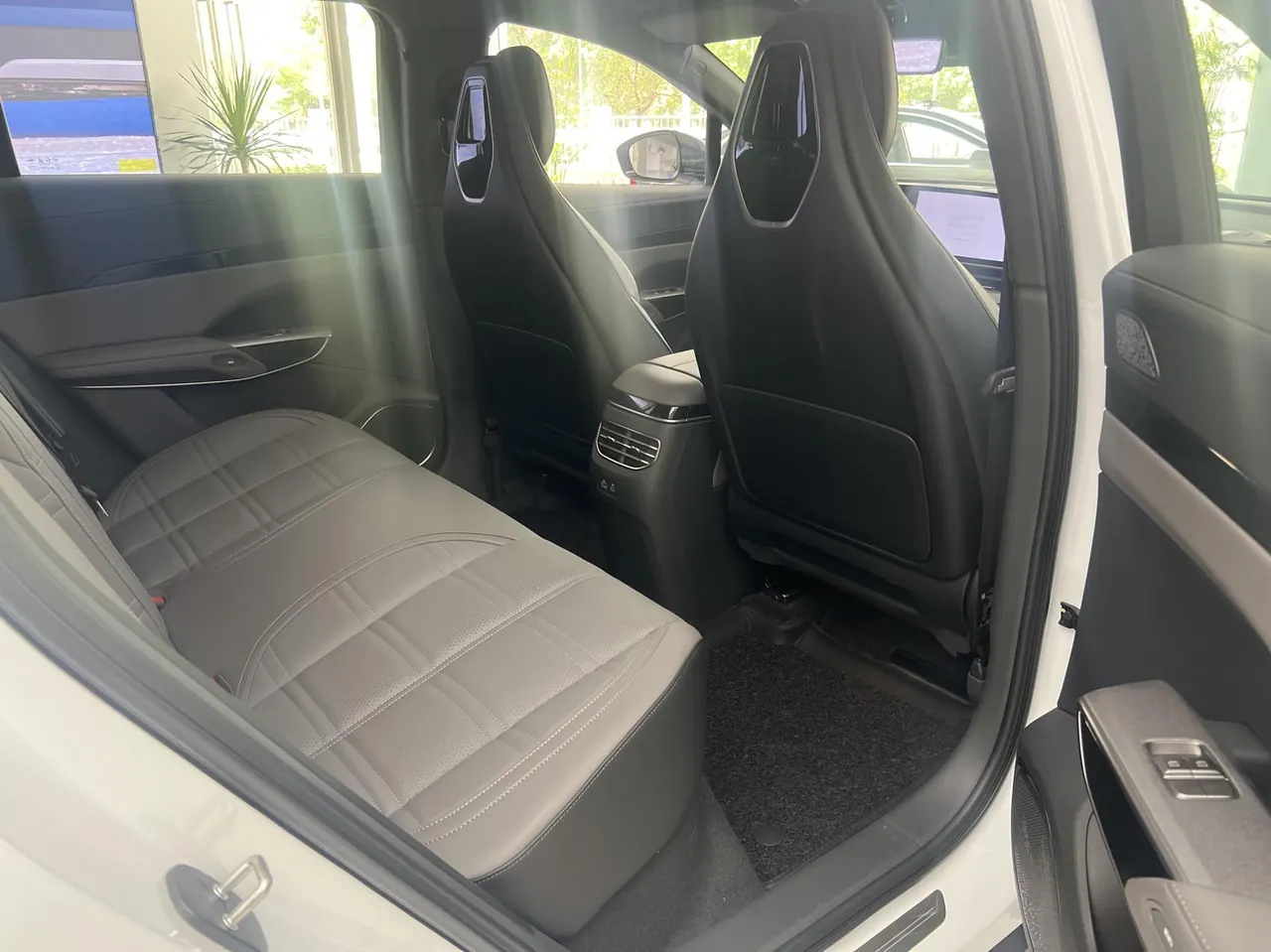 HongQi 2025 Tiangong 08 Pioneer Edition 605 Pro Rear Drive Edition Automatic Gear 5