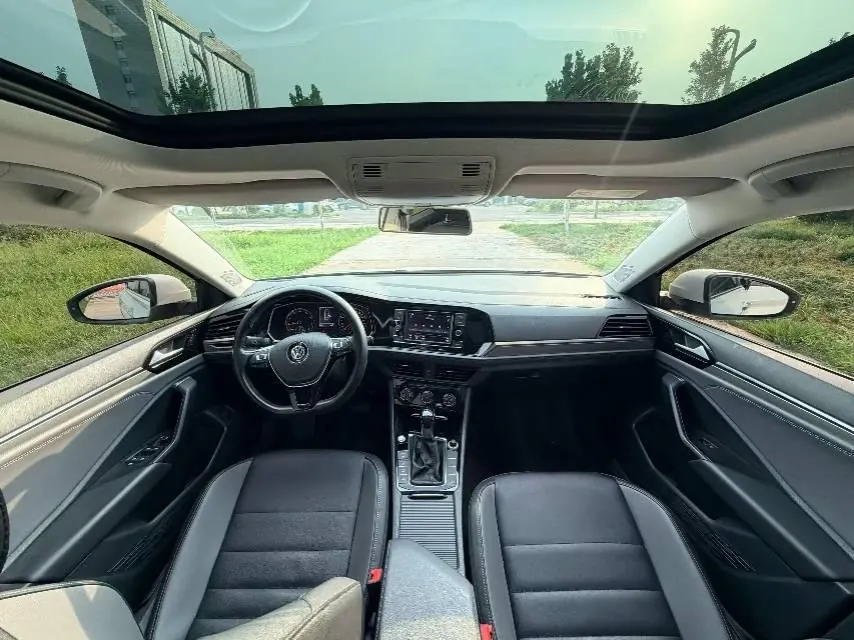 Volkswagen 2020 Sagitar 1.2TSI 200TSI Comfortable Automatic 6