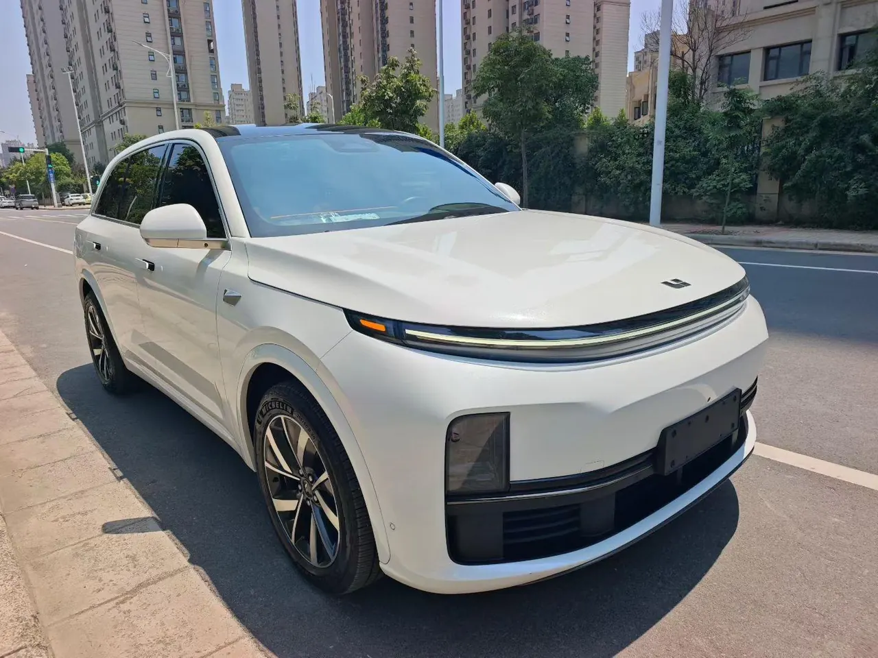 Li 2023 L7 Air automatic gear 2
