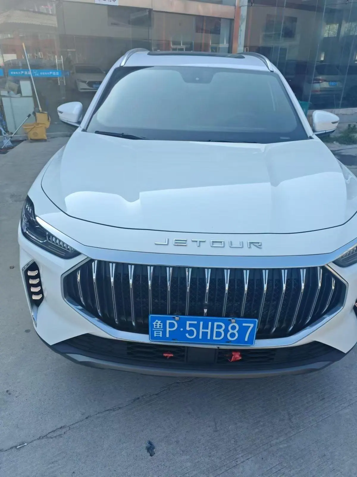 Jetour 2024 X70 PLUS 1.5T Champion Edition MAX5 Automatic Gear 2