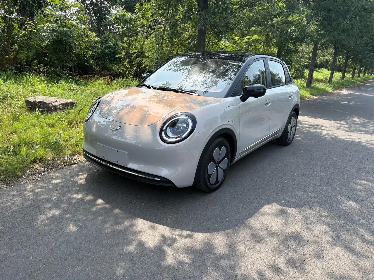 Открыть галерею: WuLing 2026 Plantronics Pro 330km Enjoy Automatic Gear