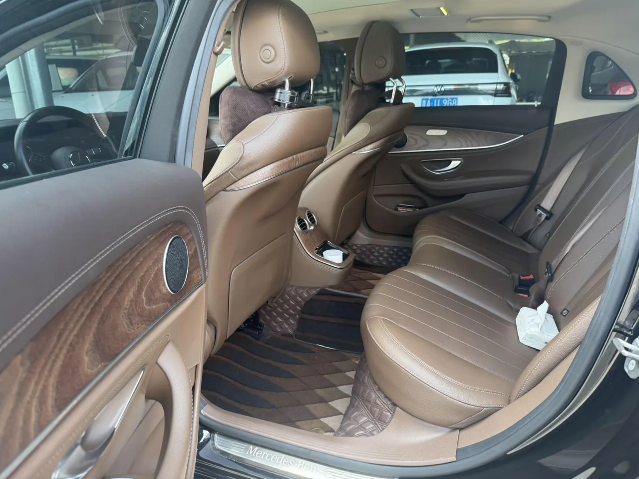 Mercedes Benz E Class 2022 E 300 L 2.0T Sports Fashion (Change 2) Automatic Gear 5