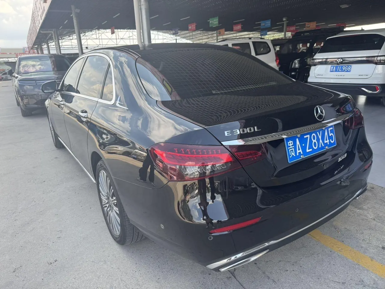 Mercedes Benz E Class 2022 E 300 L 2.0T Sports Fashion (Change 2) Automatic Gear 6
