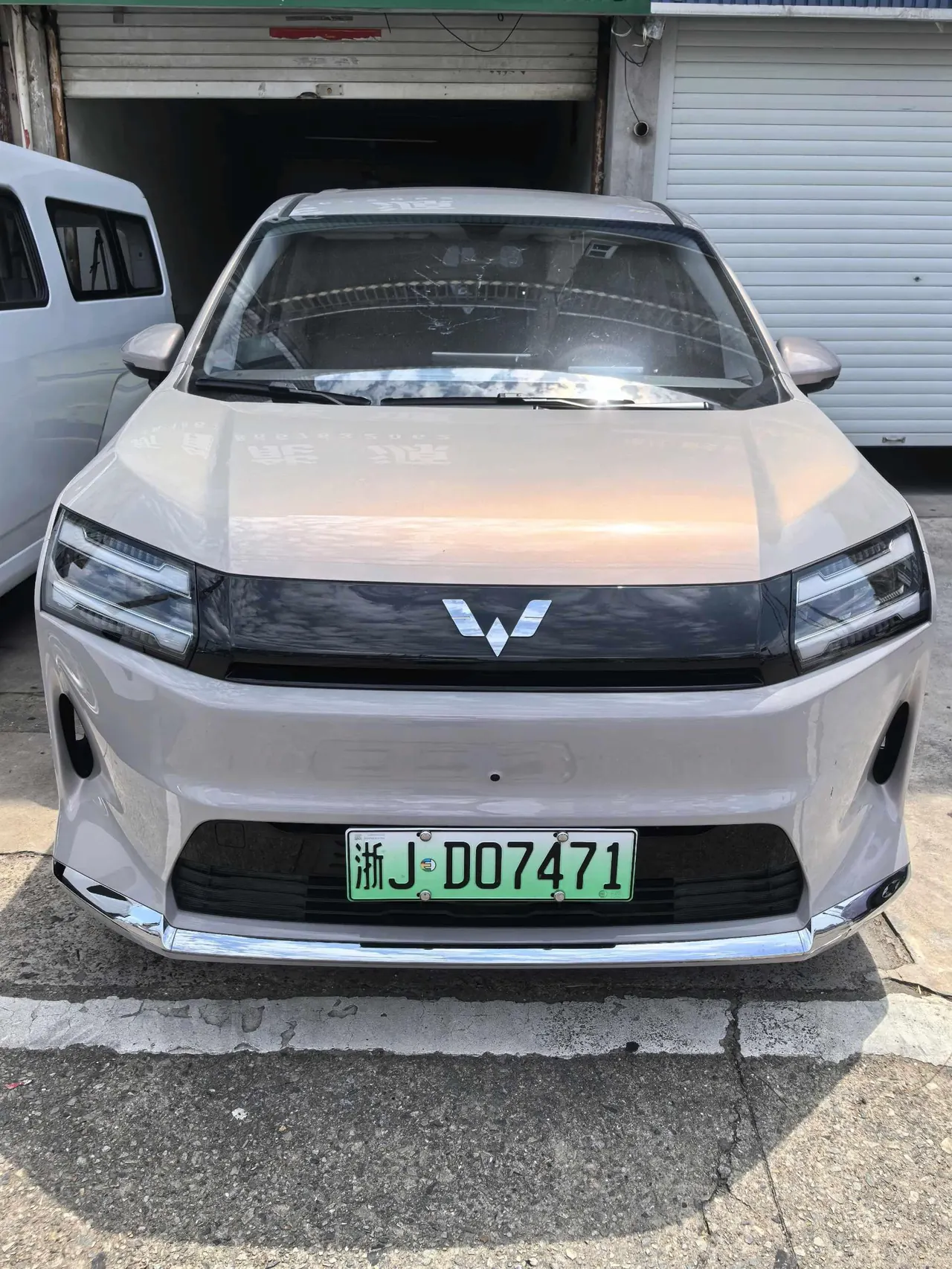 WuLing 2025 Starlight 730 500km Luxury Automatic Gear 2