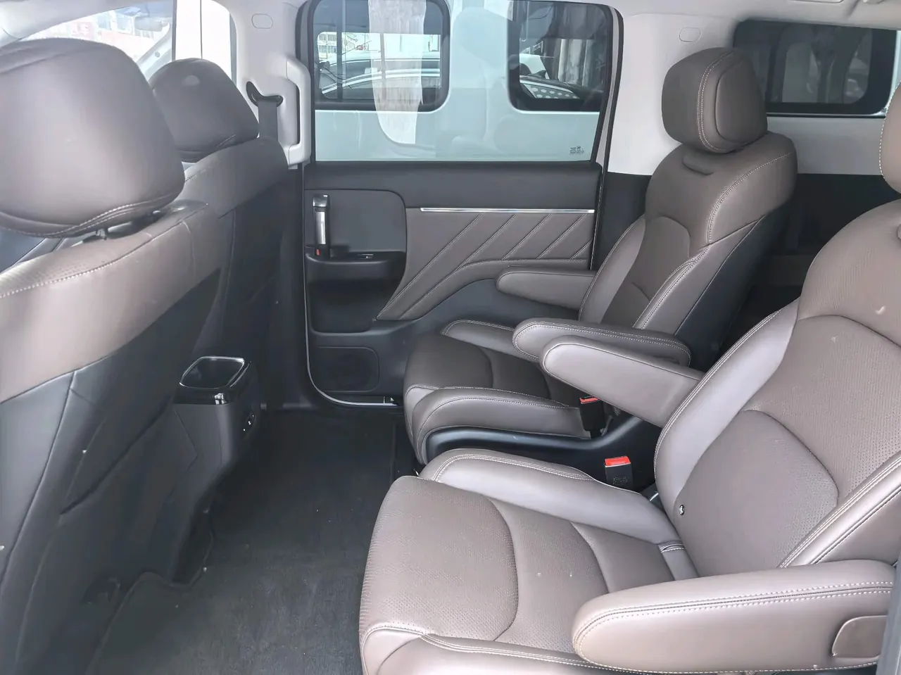 WuLing 2025 Starlight 730 500km Luxury Automatic Gear 5