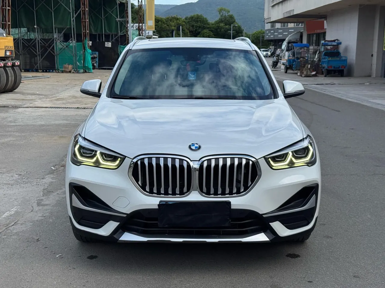 BMW 2022 X1 sDrive20Li 1.5T exclusive automatic gear 2