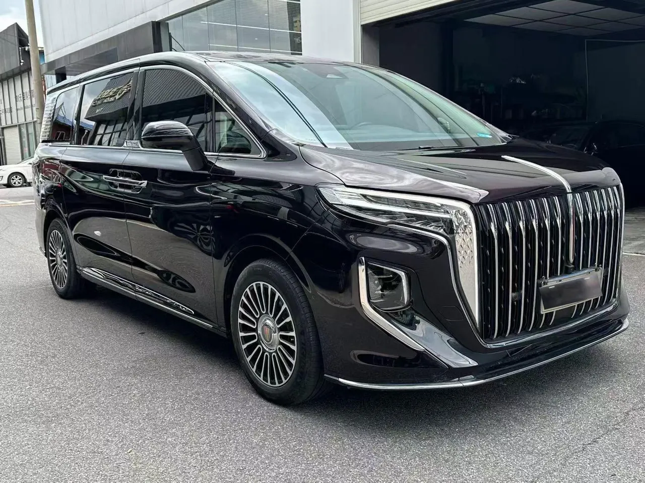 HongQi 2023 HQ9 48V 2.0T Zhilian Flag Collar Edition Automatic Gear 3