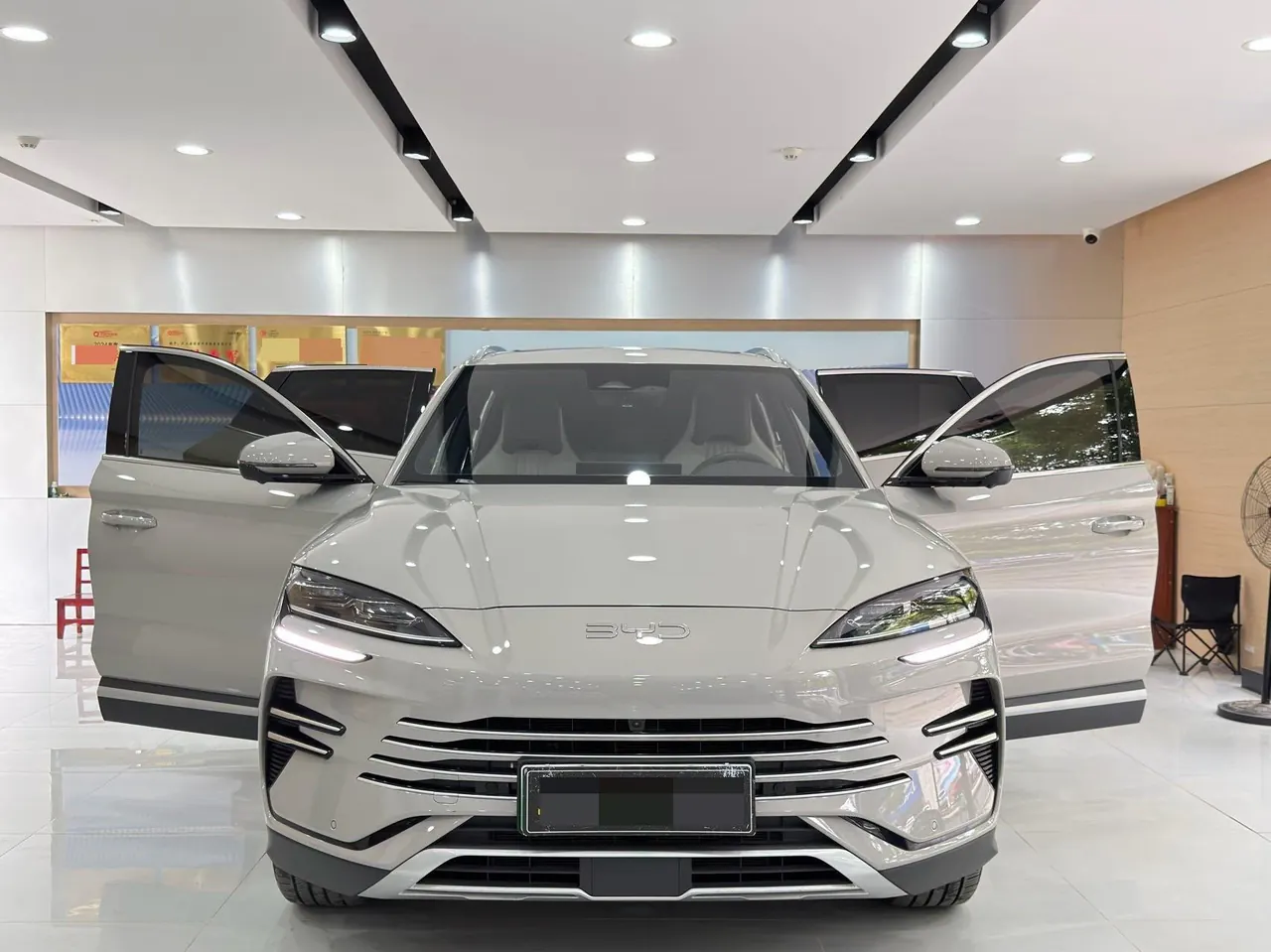 BYD Song PLUS New Energy 2025 Song PLUS DM-i 1.5 Stepless 160KM Flagship Automatic Gear 16