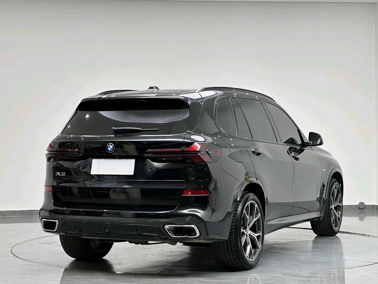 BMW 2025 X5 xDrive30Li 48V 2.0T exclusive m sports obsidian night suit automatic gear 3